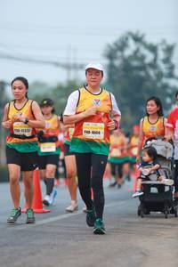 BIB: 10414, 15323
                            <button type="button" onclick="openModal(10073346)" class="btn btn-primary btn-sm float-right btn-popup" data-toggle="modal" data-target=".modal-high-quality">
                        <i class="fas fa-shopping-cart"></i> Add to Cart
                    </button>
                                            <button type="button" onclick="isThisMe(10073346, true)" class="btn btn-success btn-sm float-right btn-popup btn-isme hidden" data-toggle="tooltip" data-placement="bottom" title="นี่คือรูปของคุณใช่ไหม คลิกที่นี่เพื่อเอาเข้าอัลบั้ม">
                        <i class="fas fa-plus"></i> Add to album
                    </button>
                    <button type="button" onclick="isThisMe(10073346, false)" class="btn btn-warning btn-sm float-right btn-popup btn-isnotme hidden">
                        <i class="fas fa-ban"></i> Remove from album
                    </button>
